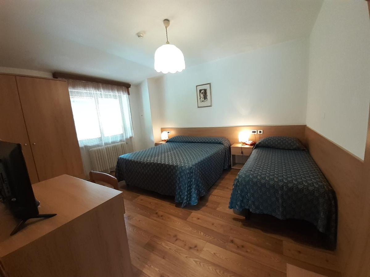 Hotel Garni Miramonti Falcade Ngoại thất bức ảnh