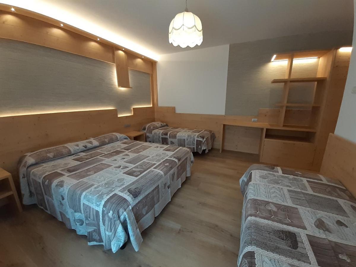 Hotel Garni Miramonti Falcade Ngoại thất bức ảnh