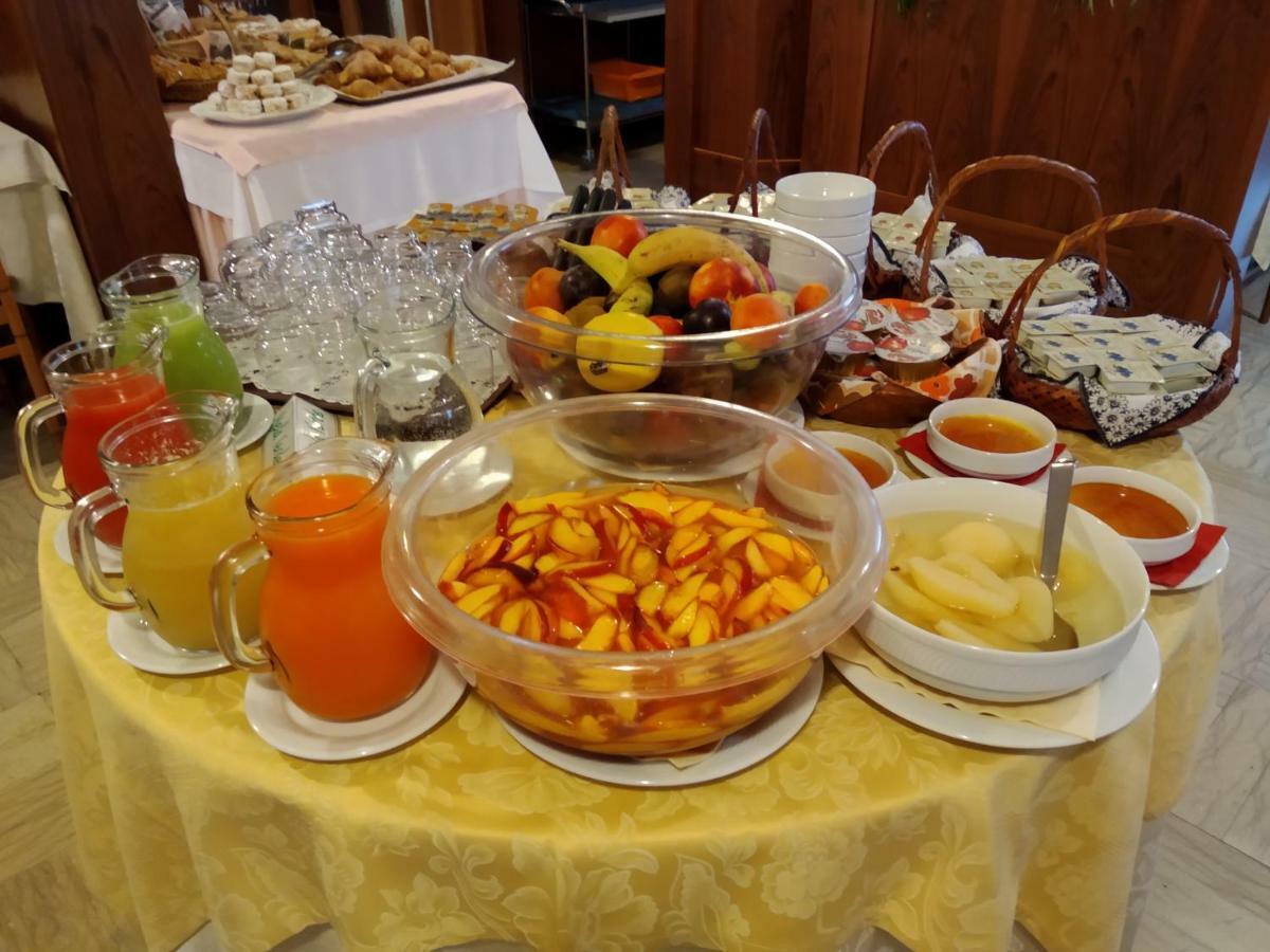 Hotel Garni Miramonti Falcade Ngoại thất bức ảnh