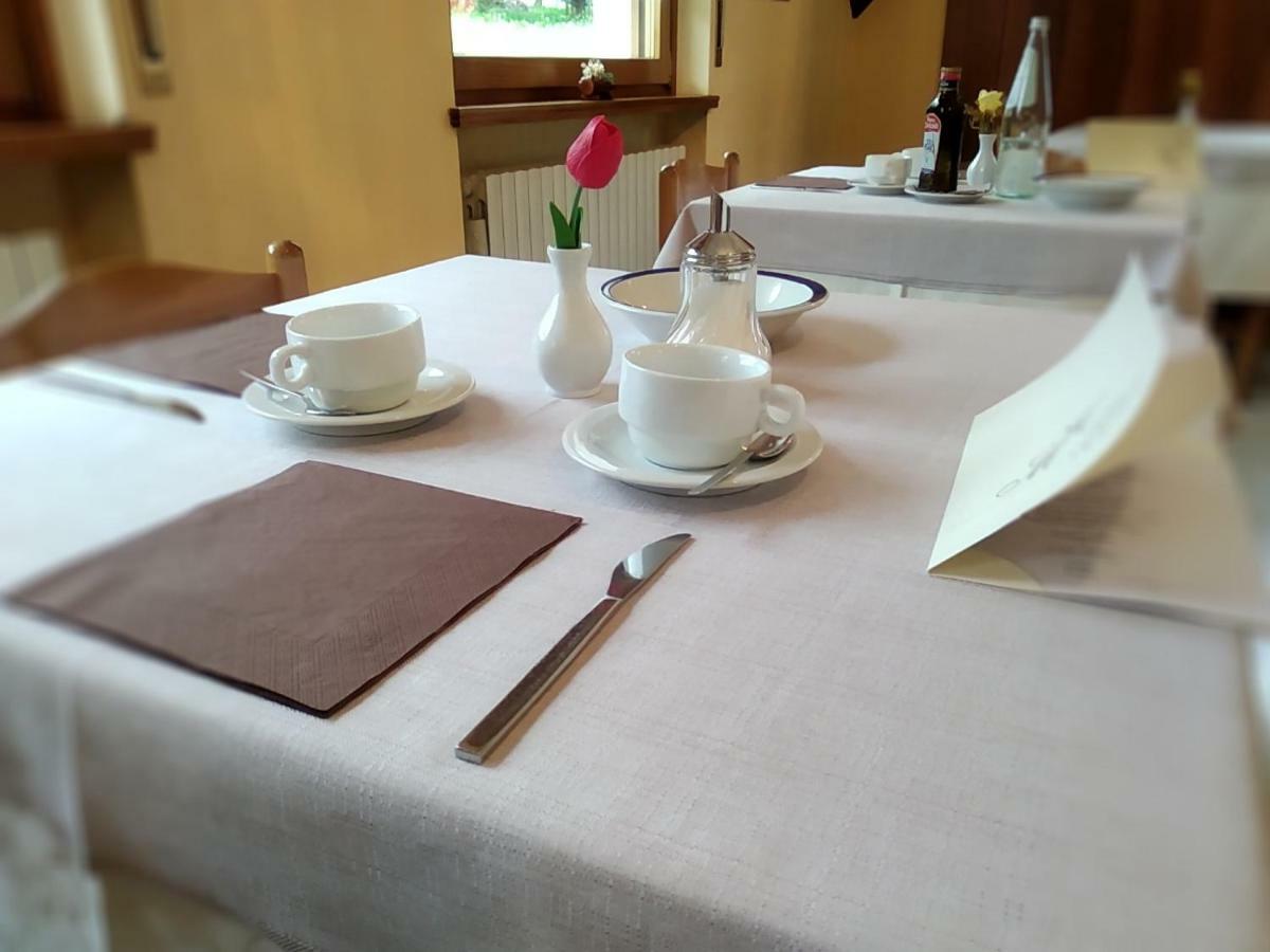 Hotel Garni Miramonti Falcade Ngoại thất bức ảnh