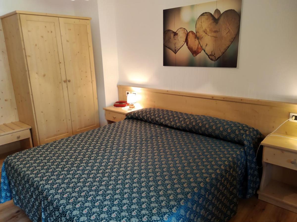 Hotel Garni Miramonti Falcade Ngoại thất bức ảnh